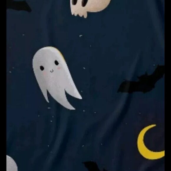 Cute Halloween Throw Blanket Ghost Pumpkin Moon Bats - Picture 6 of 7